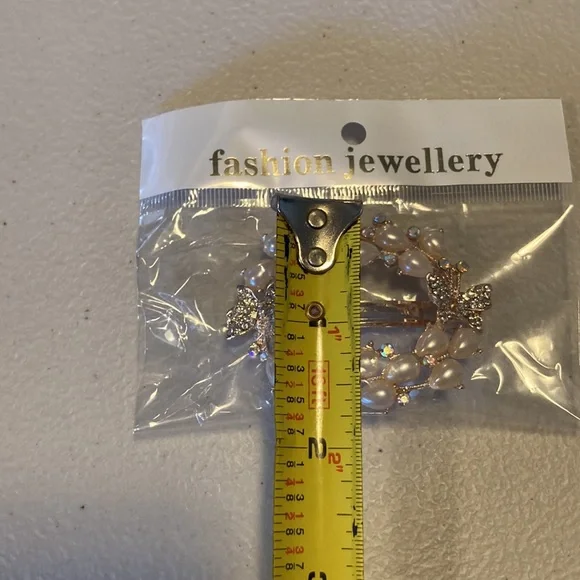 Hair Accessory - Picture 4 of 4